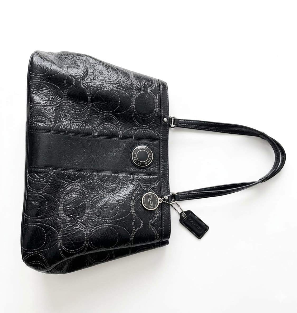 코치 블랙 레더 시그니처 엠보싱 숄더백 상품이미지2