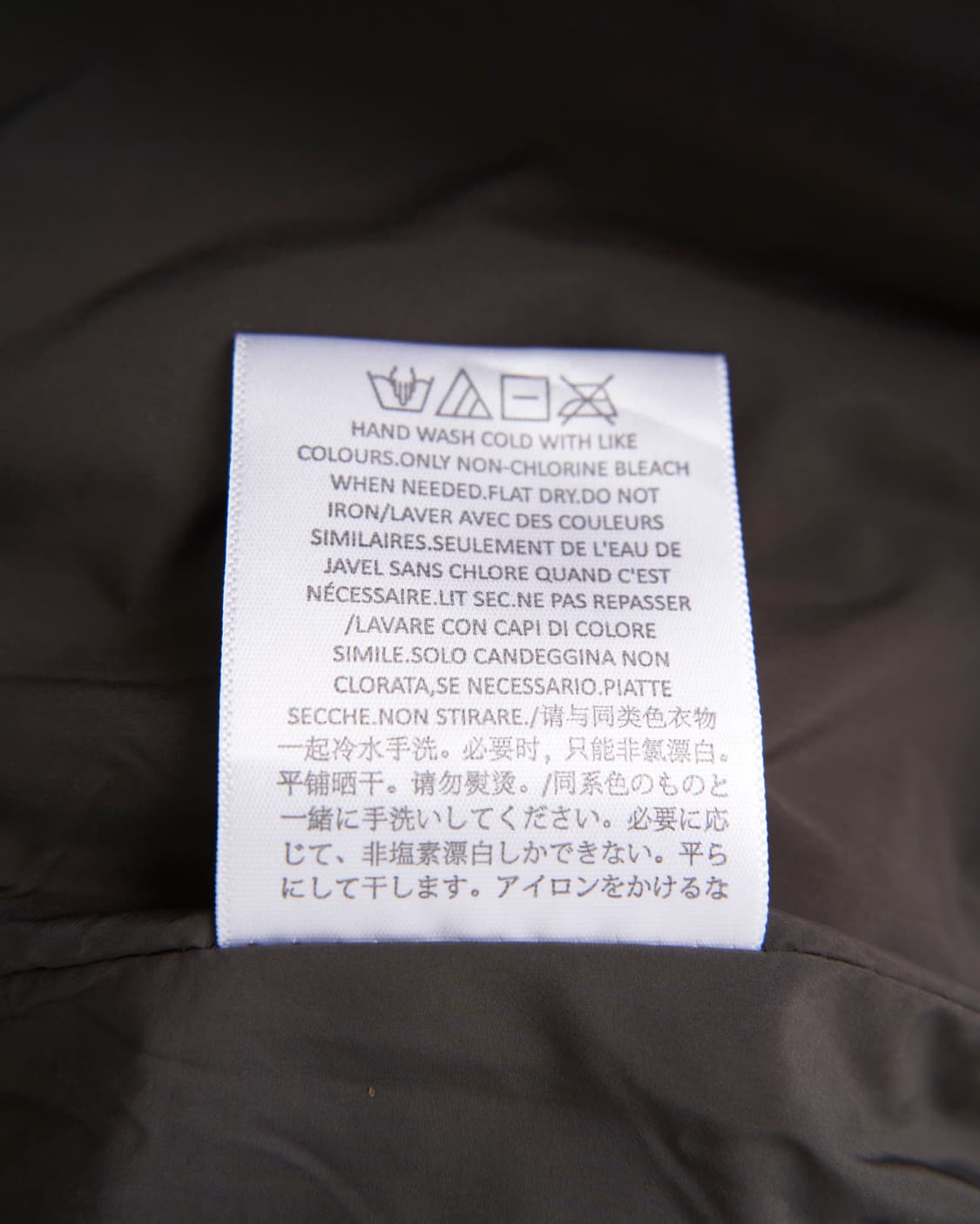 Essentials 나일론 러닝 숏 팬츠 상품이미지9