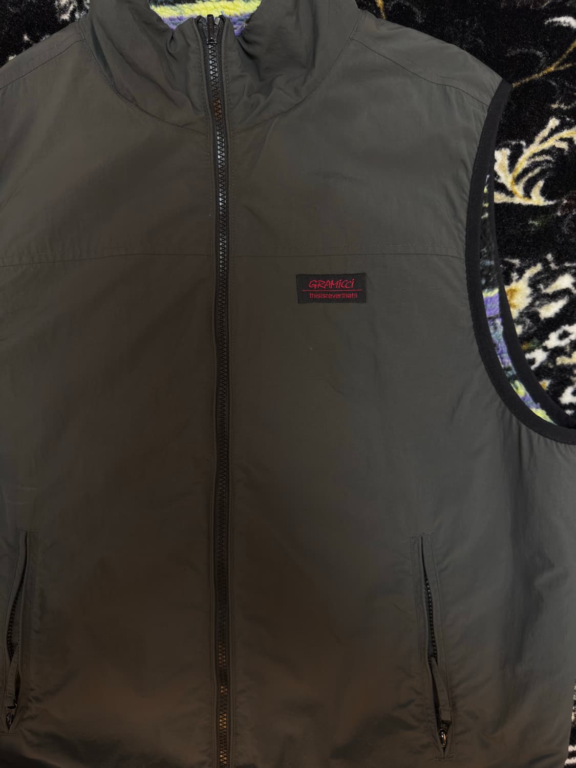 [L] 디스이즈네버댓 x 그라미치 리버시블 플리스 베스트 멀티 상품이미지6