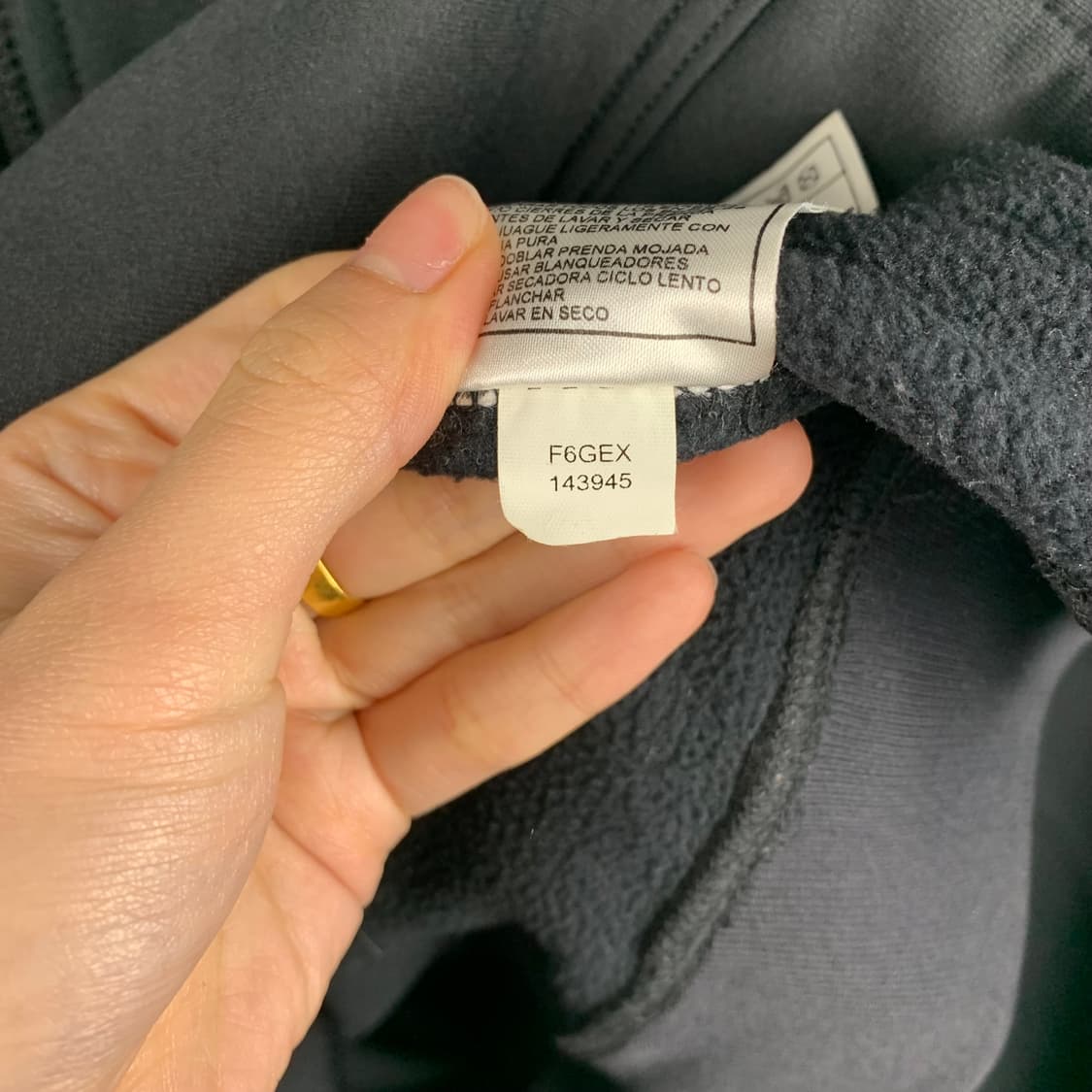 Acg 자수로고 블랙 후드집업 상품이미지5