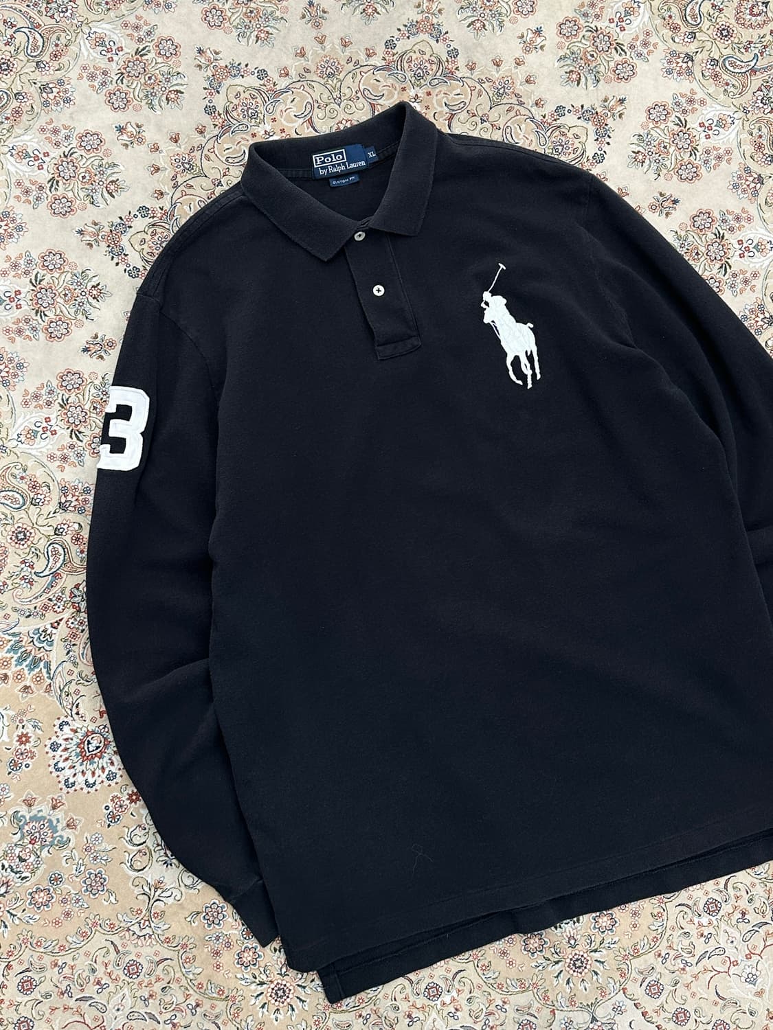 폴로 랄프로렌 블랙/화이트 커스텀핏 빅포니 카라티  상품이미지3