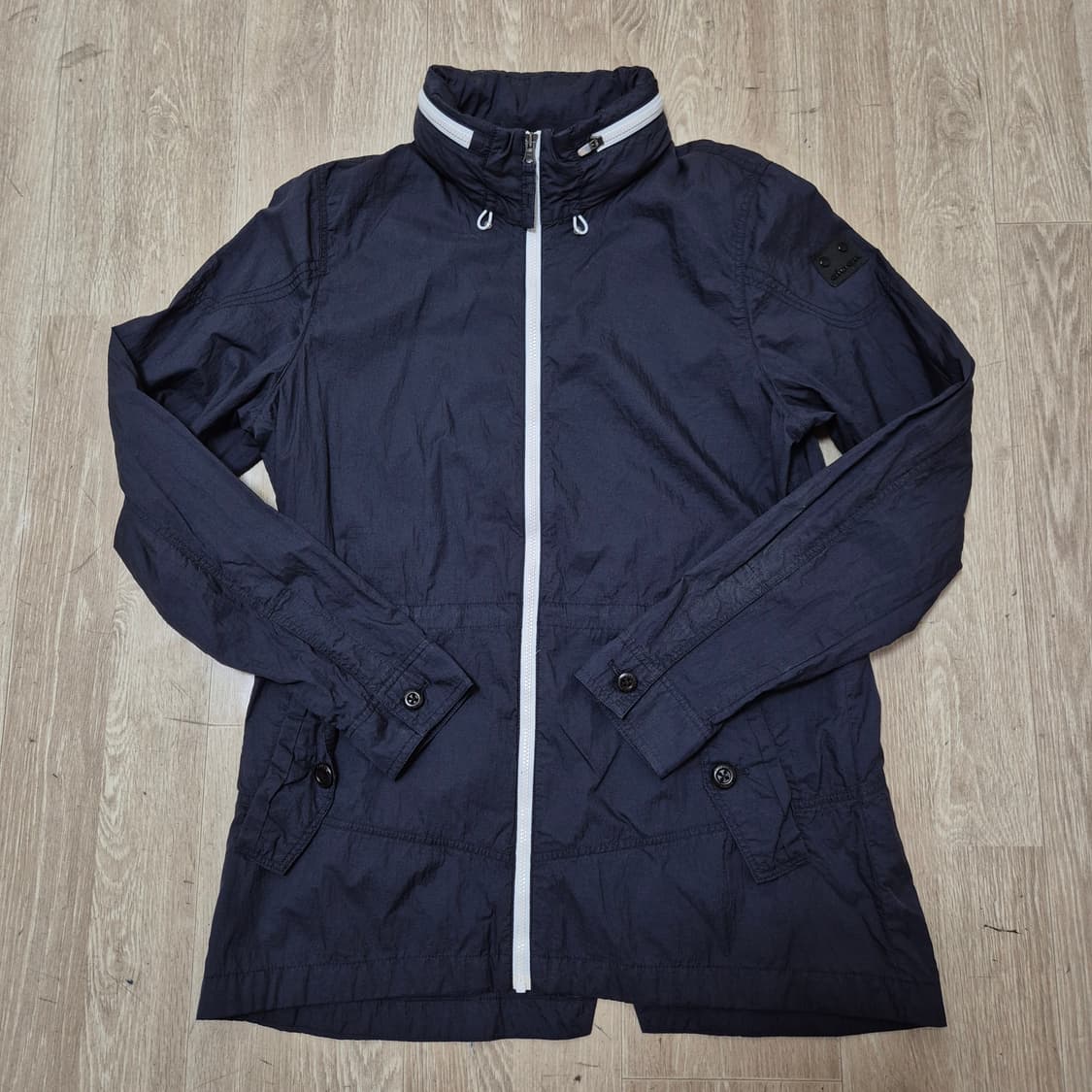 아이더 여성 와펜 히든후드 드뷰이 B 바람막이 자켓  상품이미지1