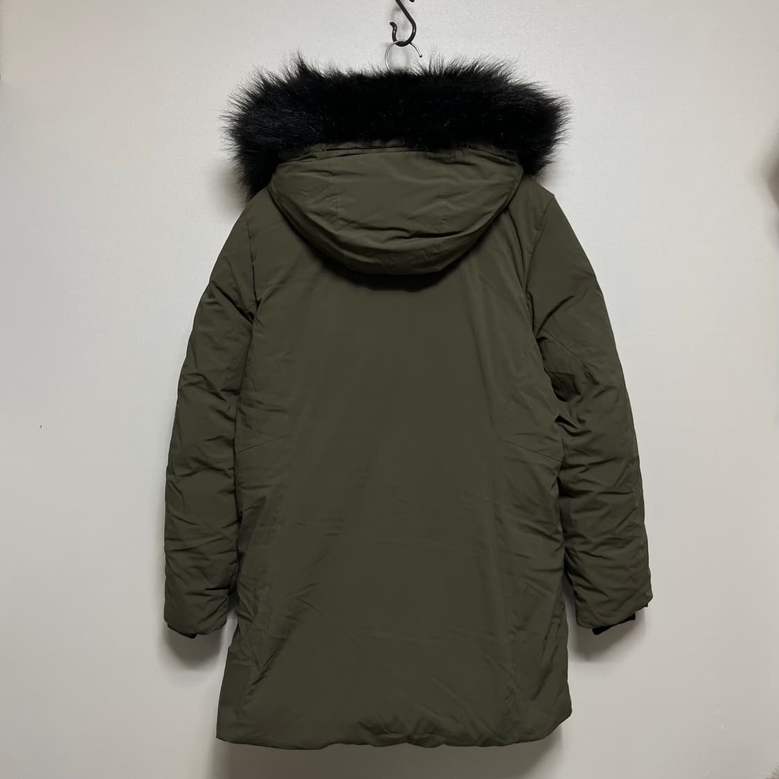 콜롬비아 옴니히트 구스다운 패딩 카키m 상품이미지10