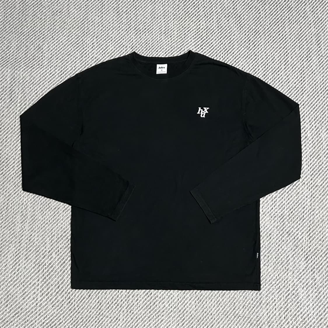 [XL] Hdex 에이치덱스 블랙 라운드 롱 슬리브 티셔츠 상품이미지1