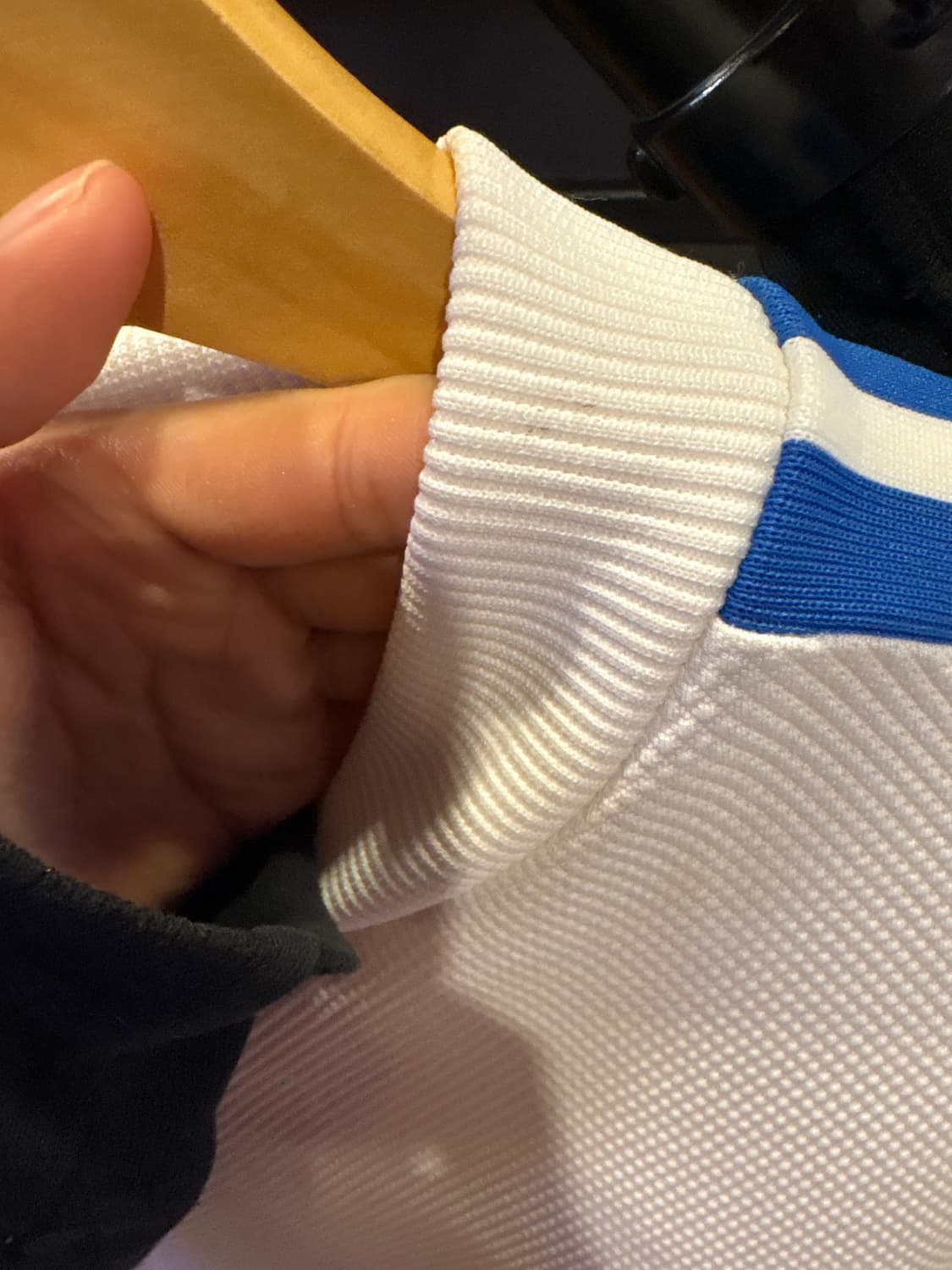 아디다스 화이트 블루 텐노지 크루 스웻셔츠 상품이미지7