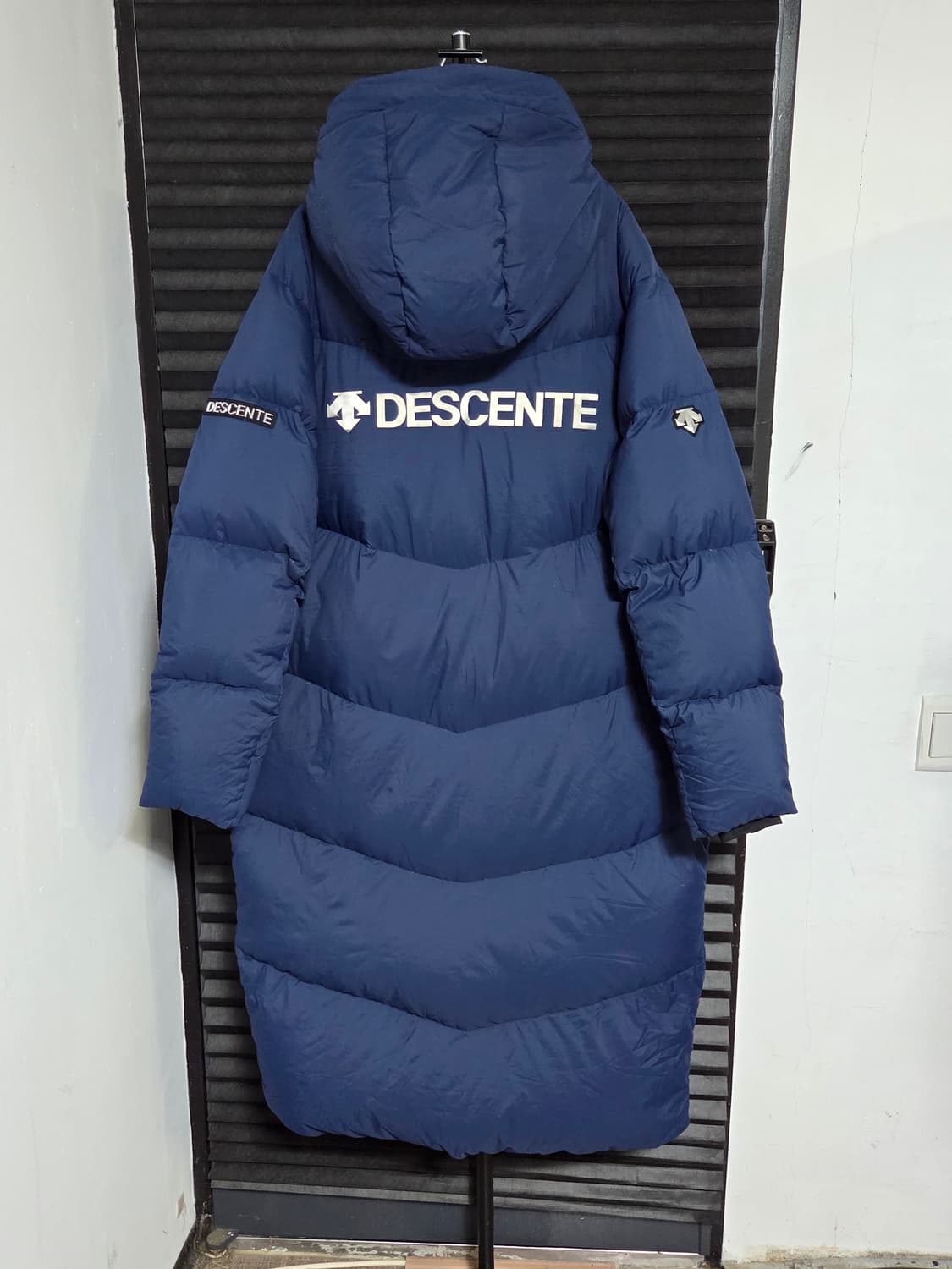 (정품) [데상트] 구스다운 롱패딩 판매합니다. 상품이미지7