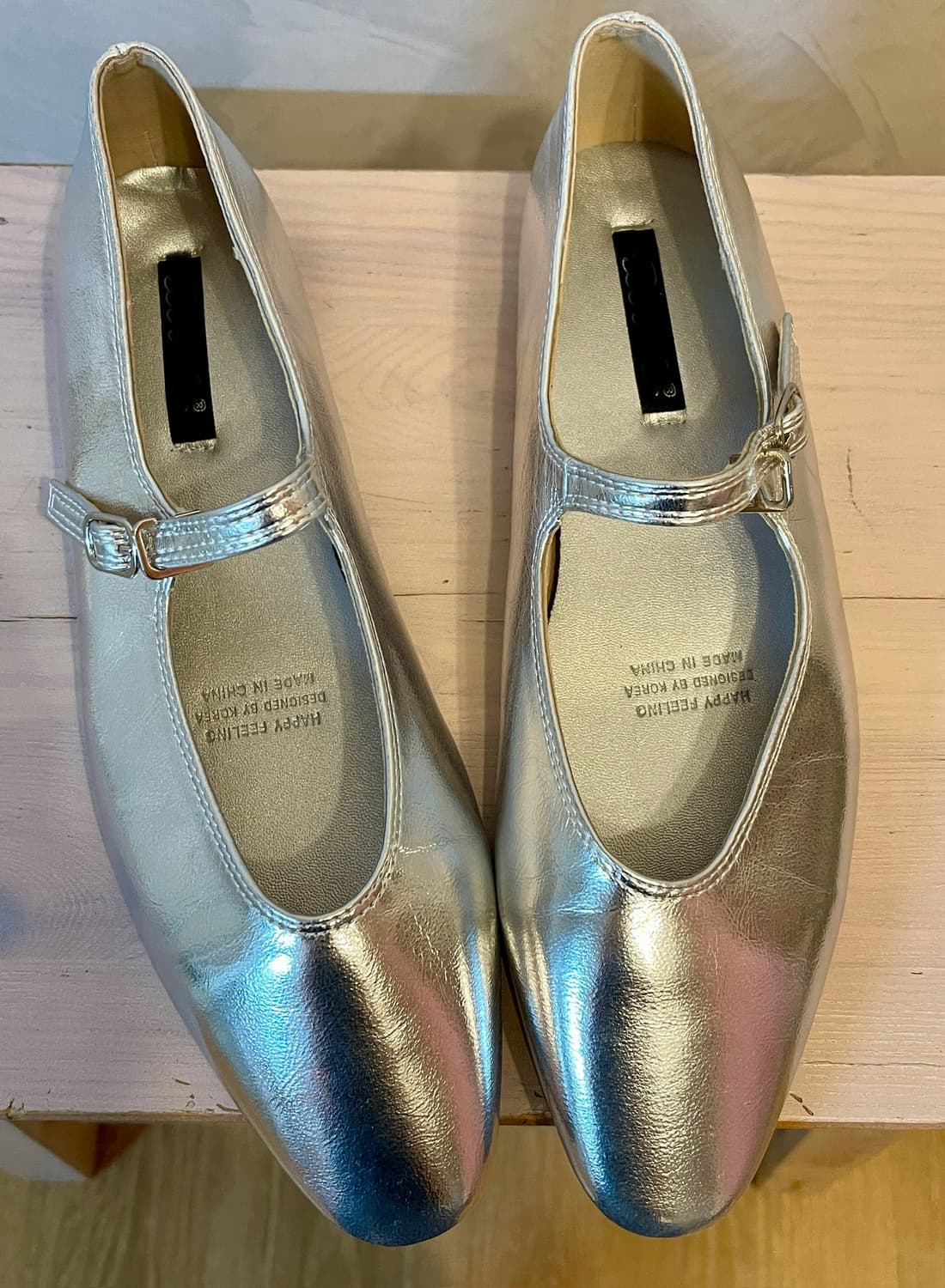 실버 메리제인 플랫 245 사이즈 /실착1회 거의 새 제품 상품이미지2