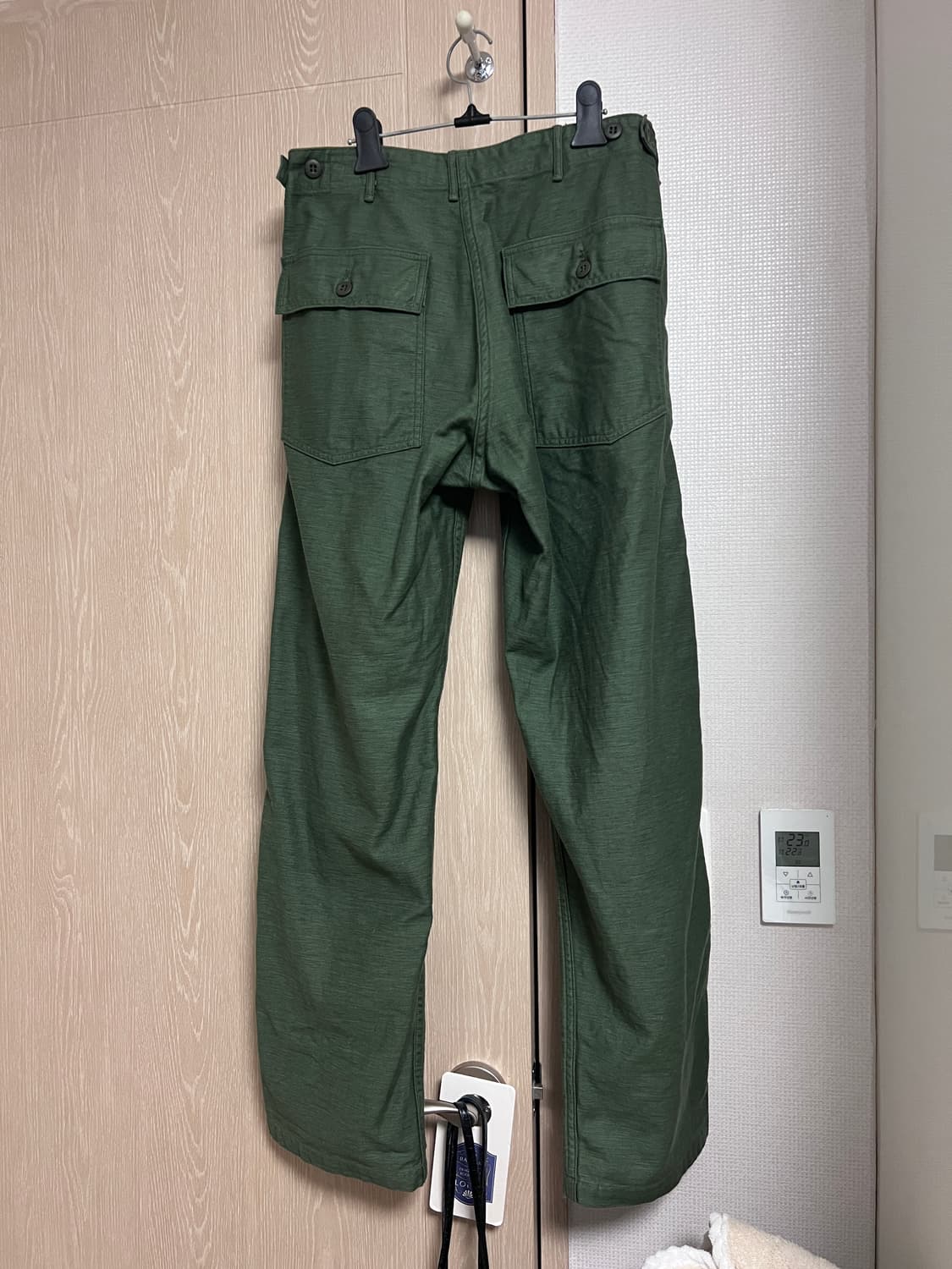 오어슬로우 퍼티그팬츠 레귤러핏 2사이즈 팝니다. 상품이미지2