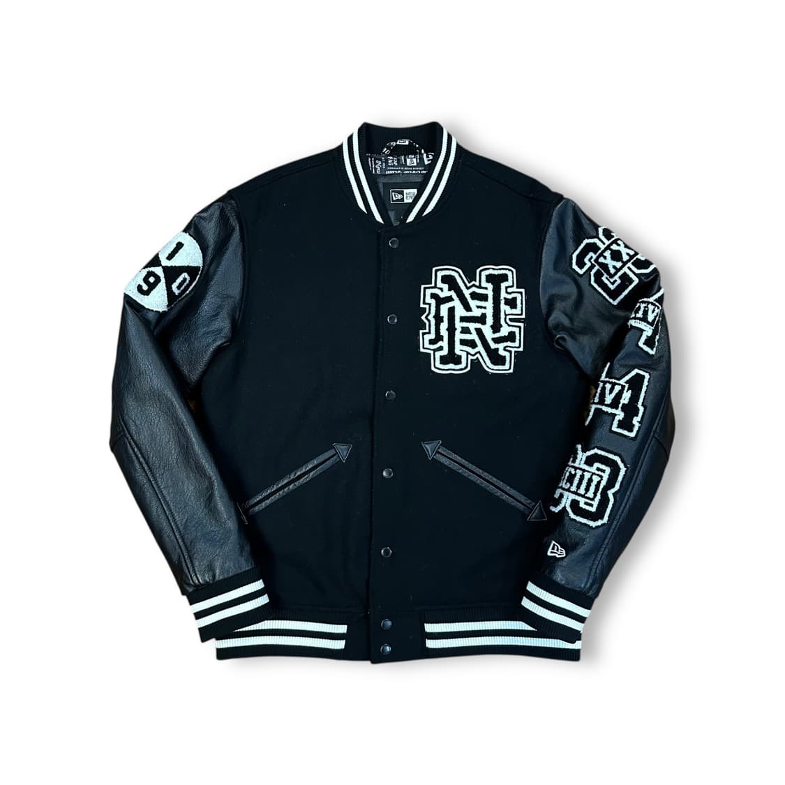 뉴에라 패치 바시티 자켓 상품이미지1