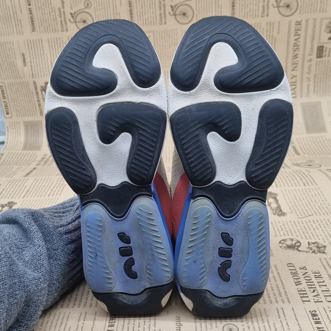 나이키 에어맥스 베로나 240 상품이미지3