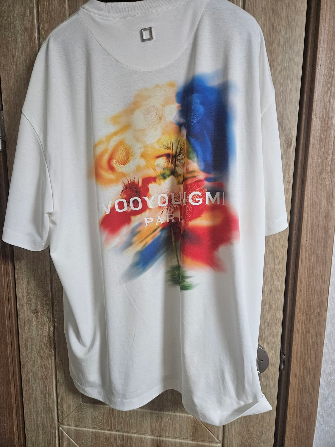 우영미 스웨잉 플라워 반팔 판매합니다 50사이즈 상품이미지2