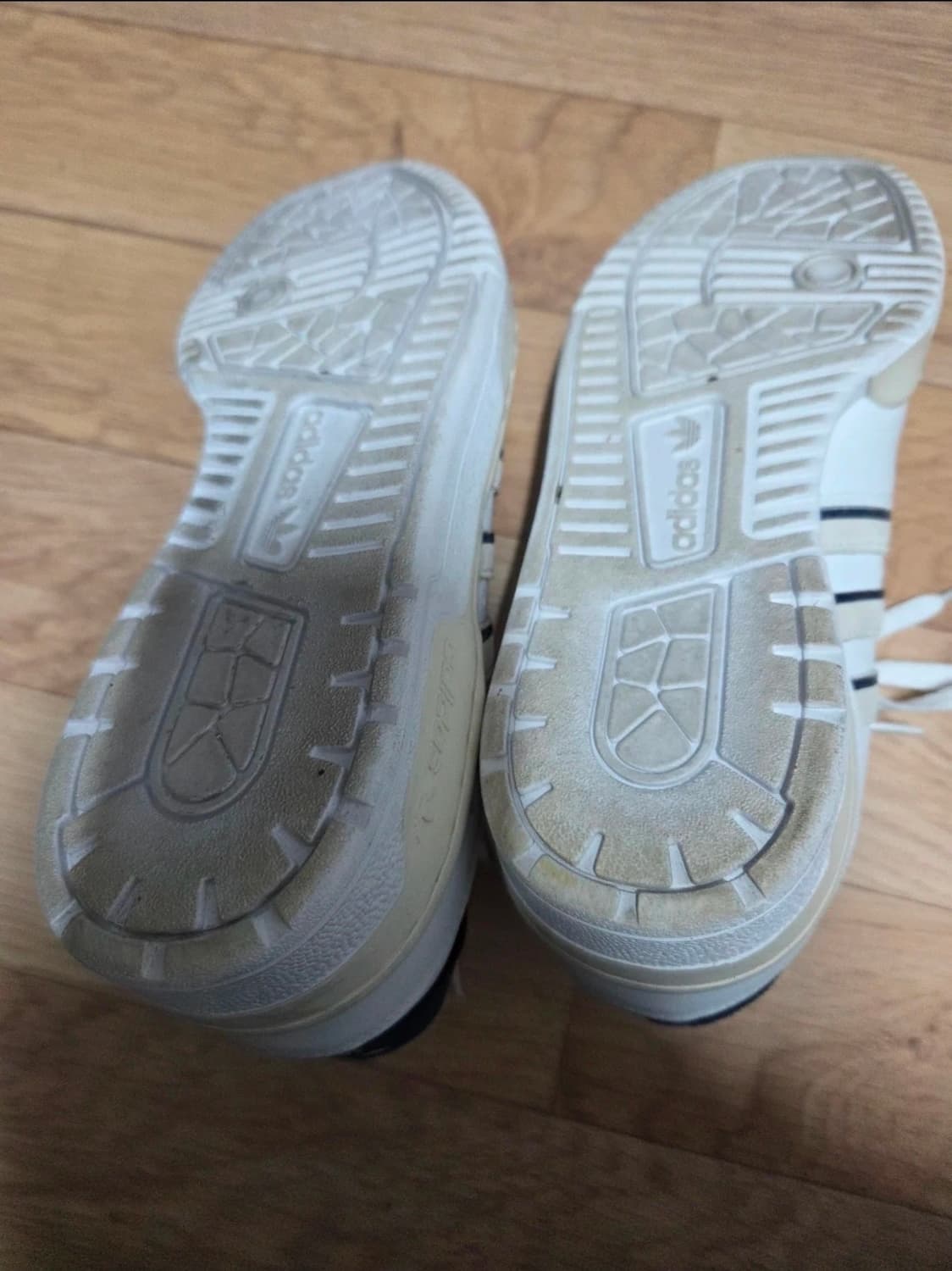 아디다스 라이벌리 로우 255 팝니다 상품이미지4