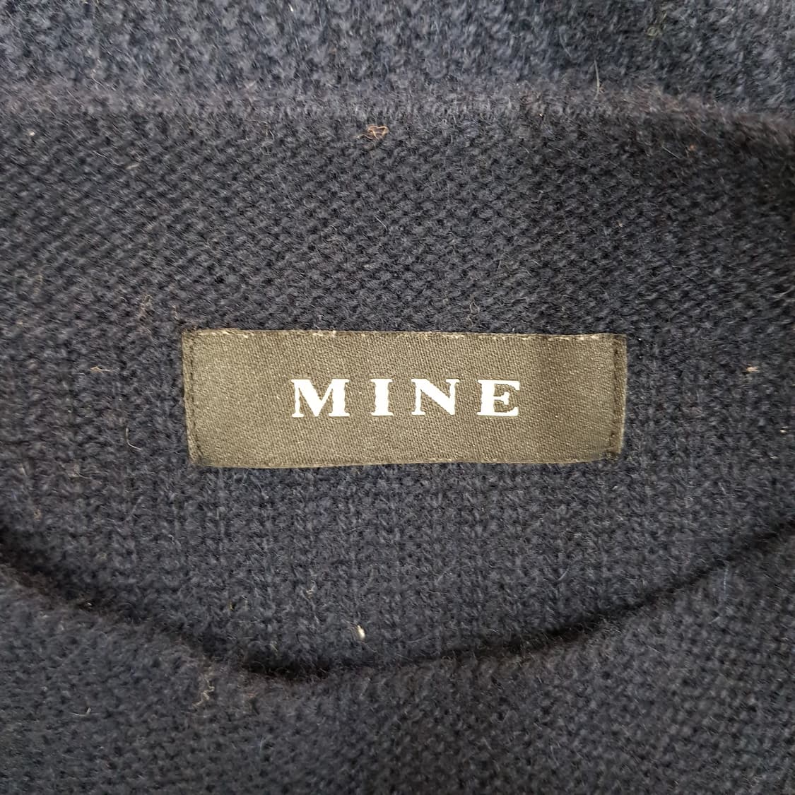 한섬 마인 캐시미어 진주 버튼 디테일 니트 원피스 F사이즈 상품이미지6