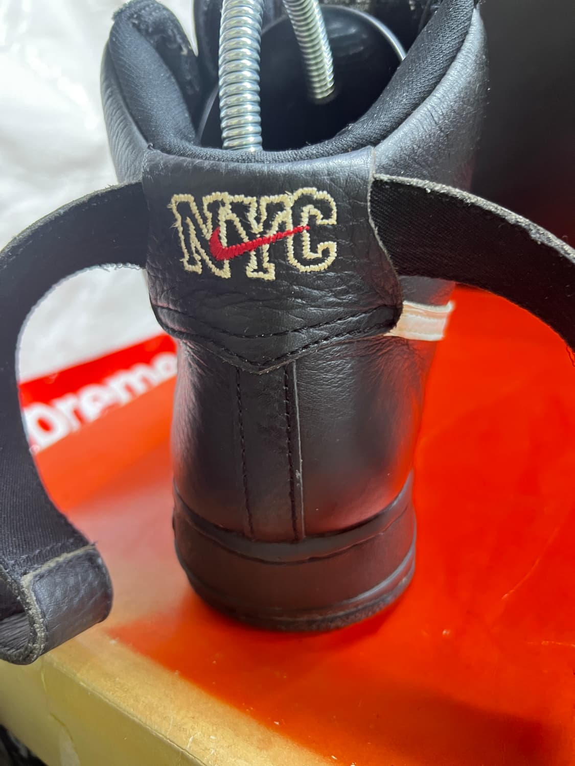 95년 나이키 에어포스1 하이 NYC 275 박스 상품이미지6