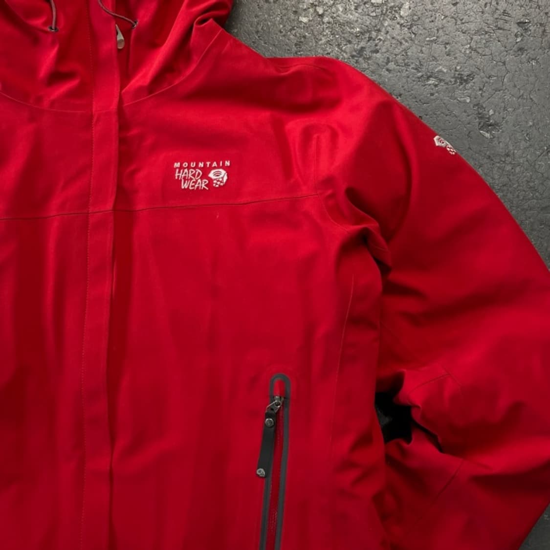 100 마운틴하드웨어 경량패딩 바람막이  상품이미지2