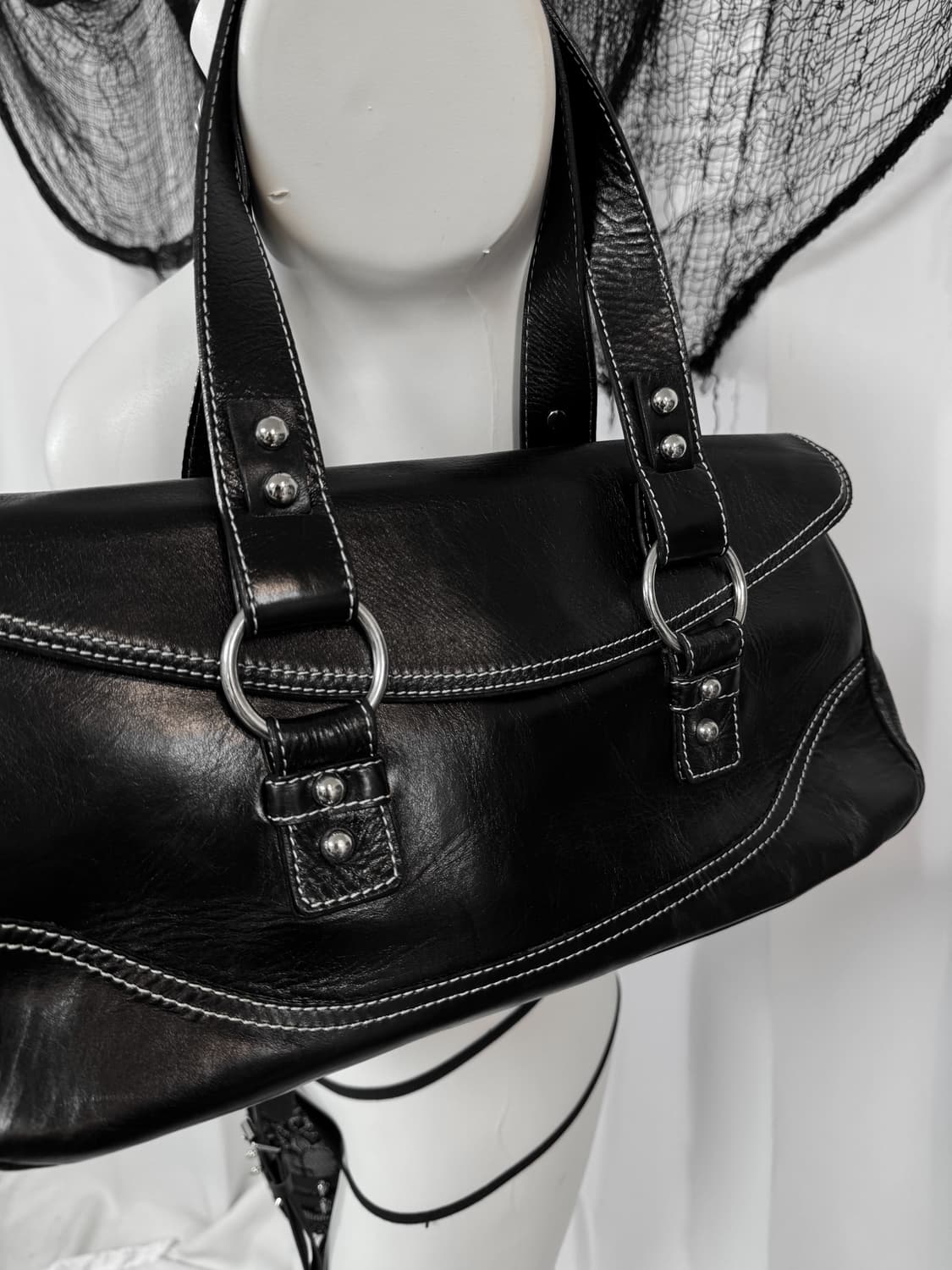 black buckle shoulder bag 상품이미지3
