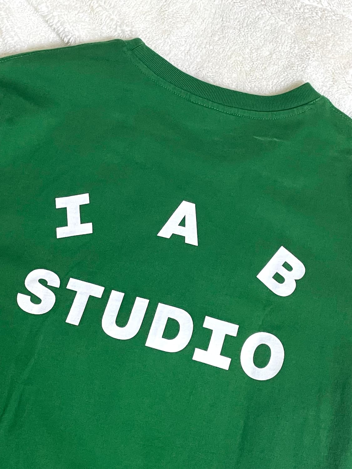 아이앱스튜디오 그린 반팔 L 22FW 상품이미지3