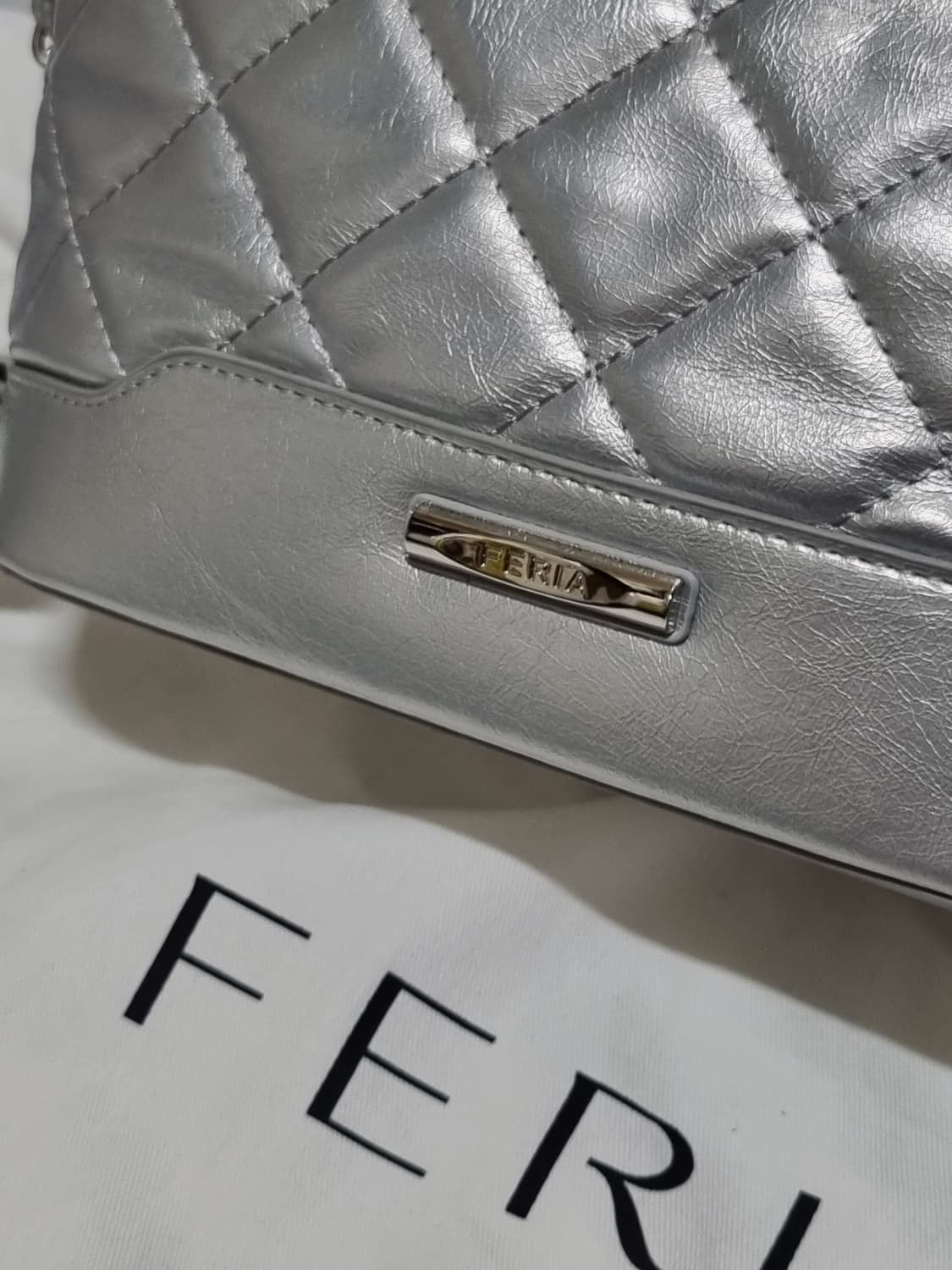 페리아 실버 체인 백팩 상품이미지4