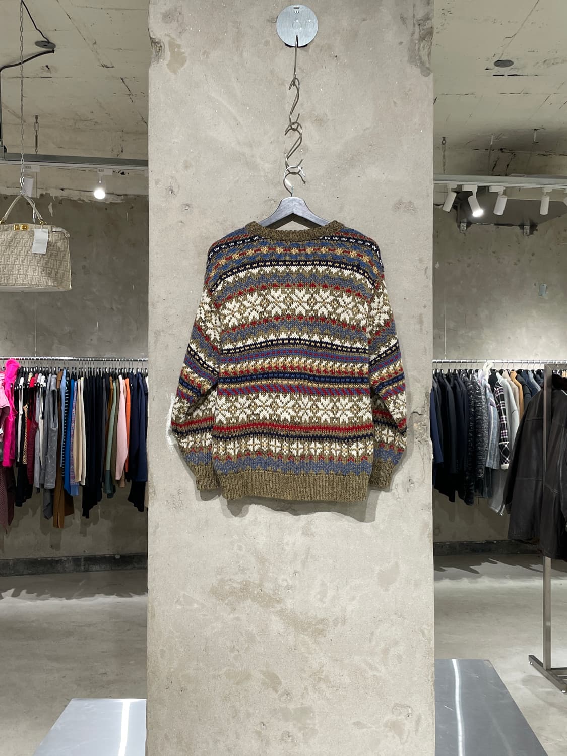 팬 플래닝 카키 페어아일 디어 아크릴 울 스웨터 상품이미지6