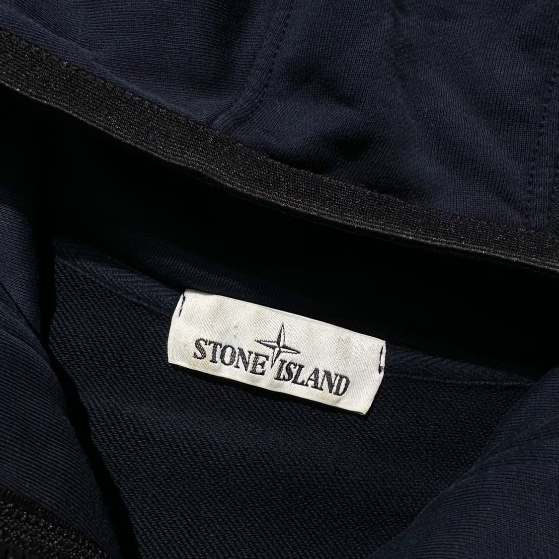 스톤아일랜드 하프집업 아노락 후드 네이비 상품이미지4