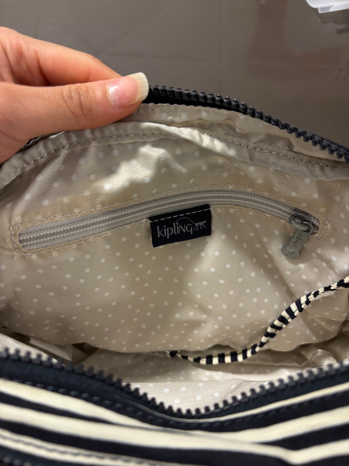 키플링 가방 상품이미지6