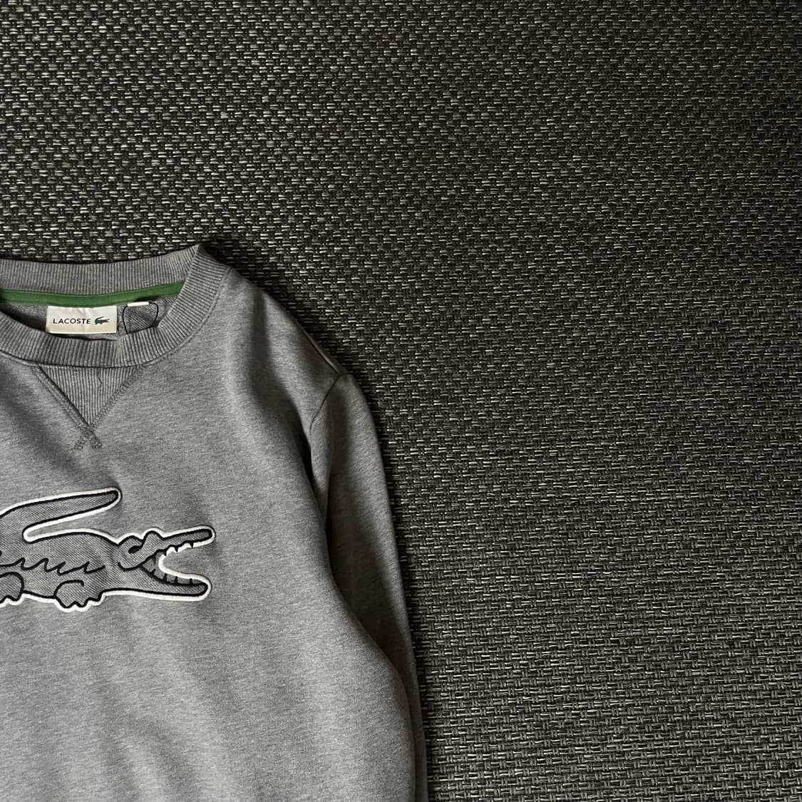 라코스테 빅패치 그레이 맨투맨 S 상품이미지3
