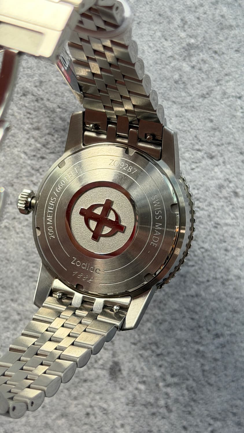 조디악 슈퍼씨울프 스카이블루 시계 판매합니다. 상품이미지7