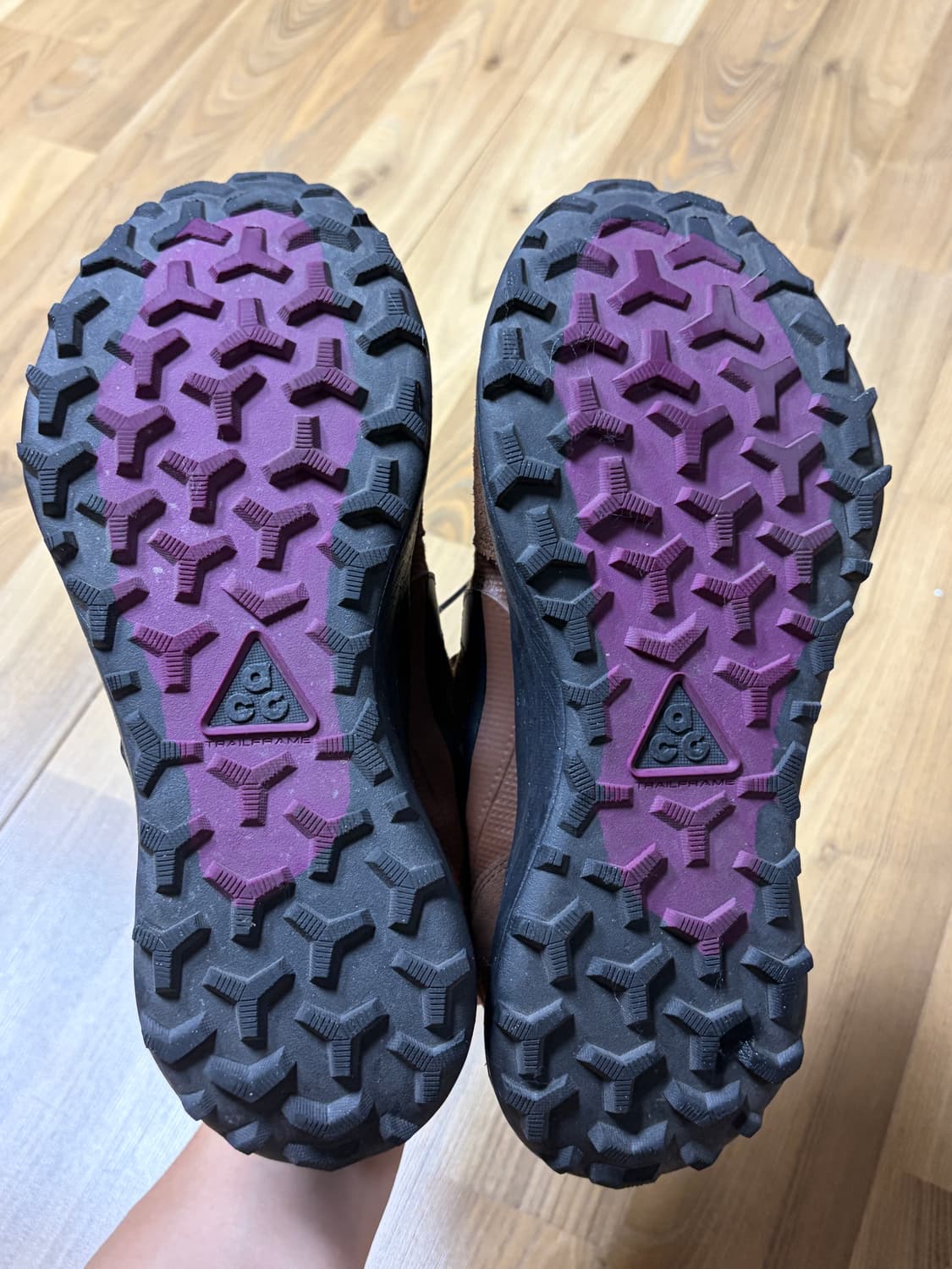 [275] 나이키 ACG 로우케이트 카카오 와우 상품이미지3