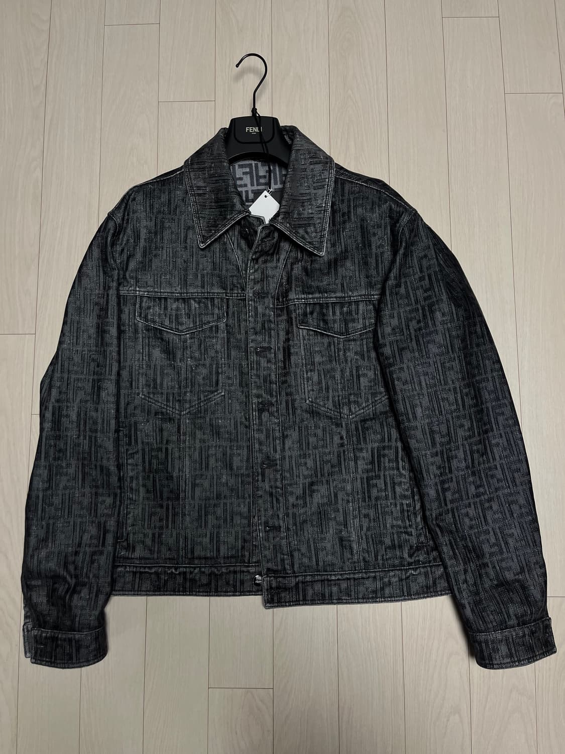 펜디 로고 데님자켓 상품이미지1