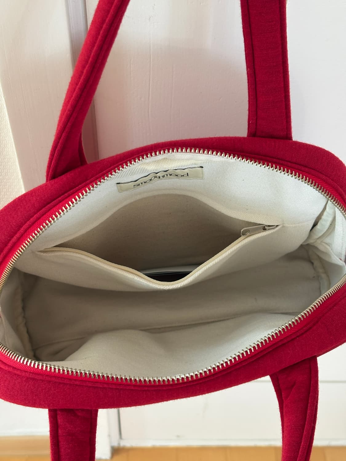 스무드무드 Sissi Tote Neo Red 상품이미지7