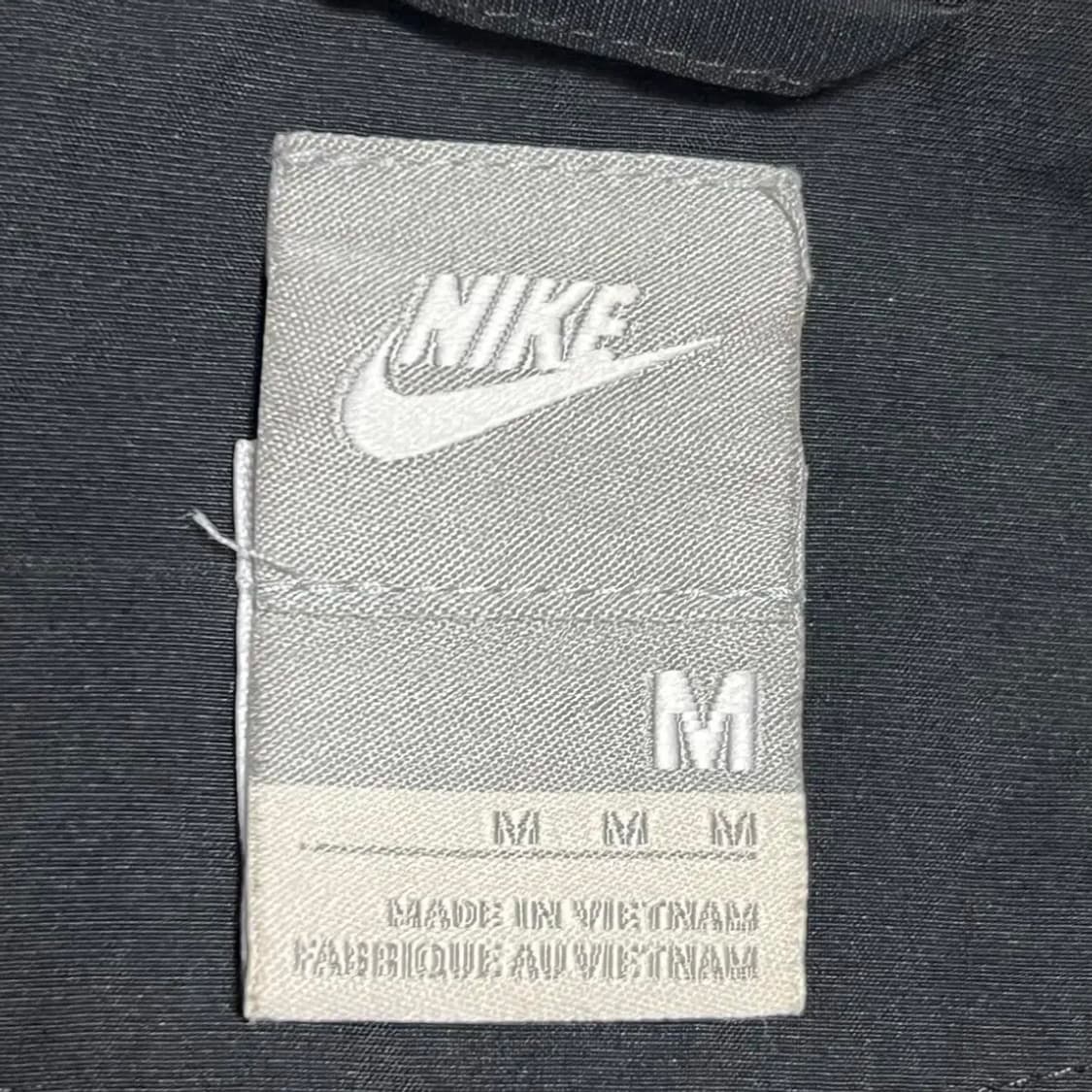 나이키 올드스쿨 미들라인 바람막이 상품이미지3