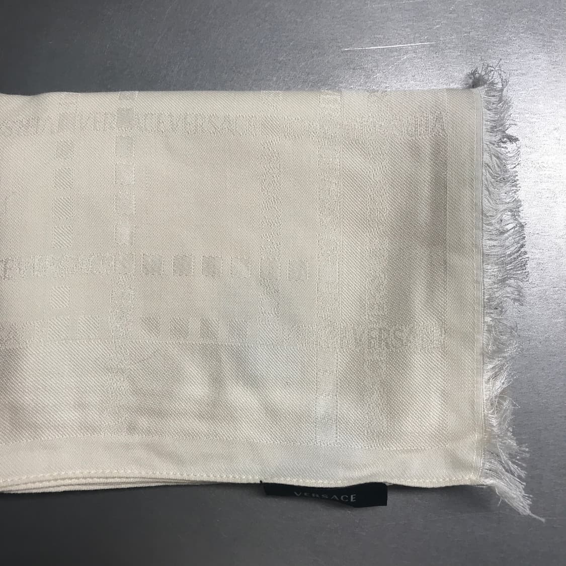 베르사체 실크 스카프 상품이미지2
