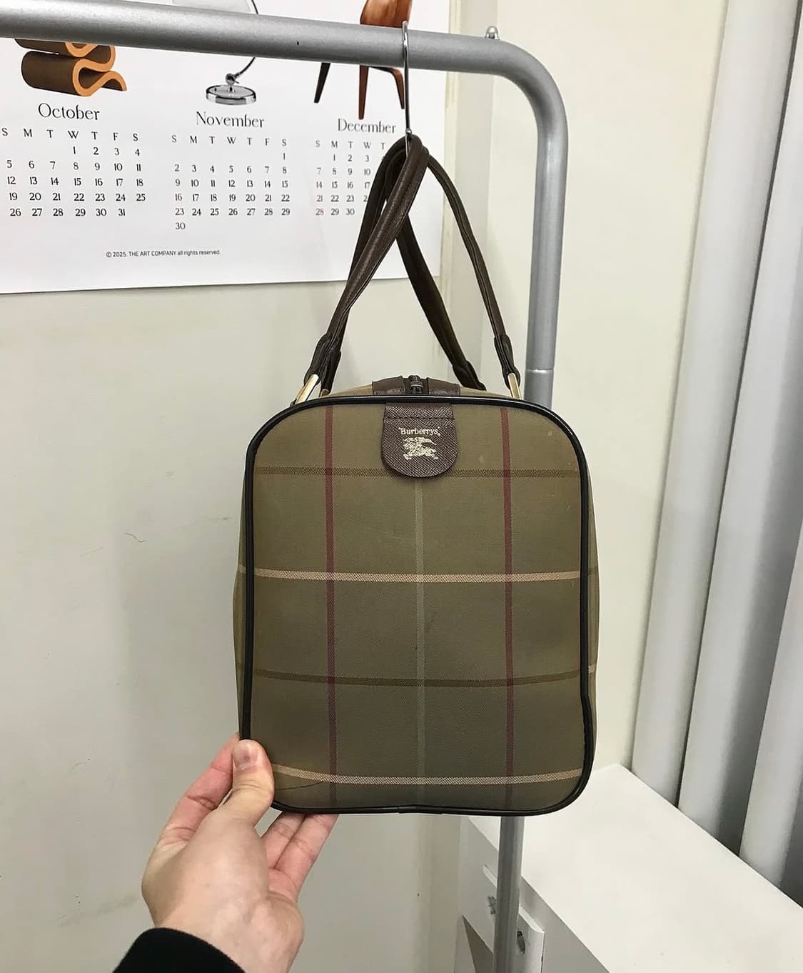 버버리 로고 체크 보스턴백 상품이미지3
