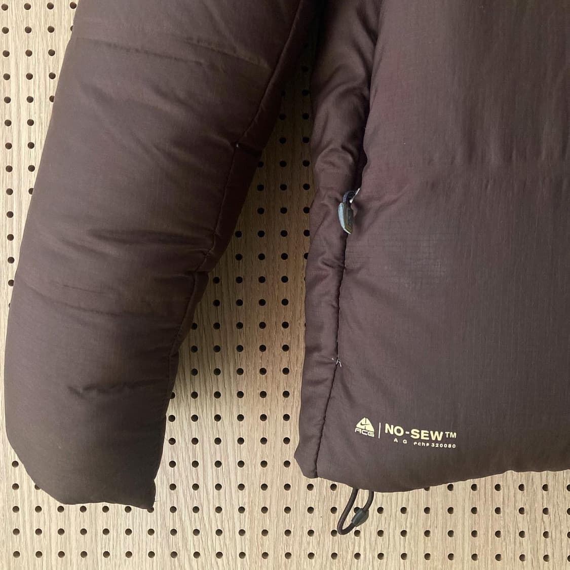 2000’s 나이키 ACG 무봉제 구스다운 상품이미지3