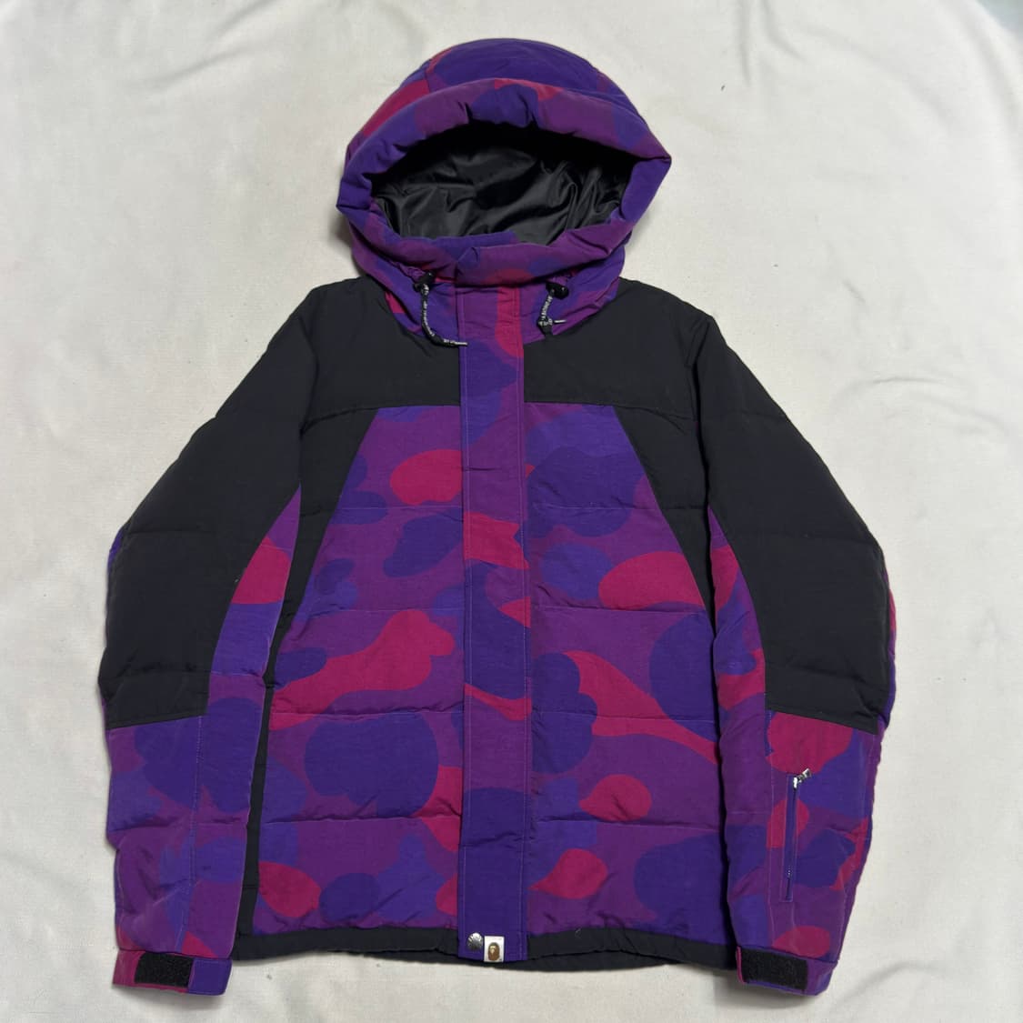L 베이프 퍼플 카모패턴 스키 보더 다운 패딩 상품이미지2