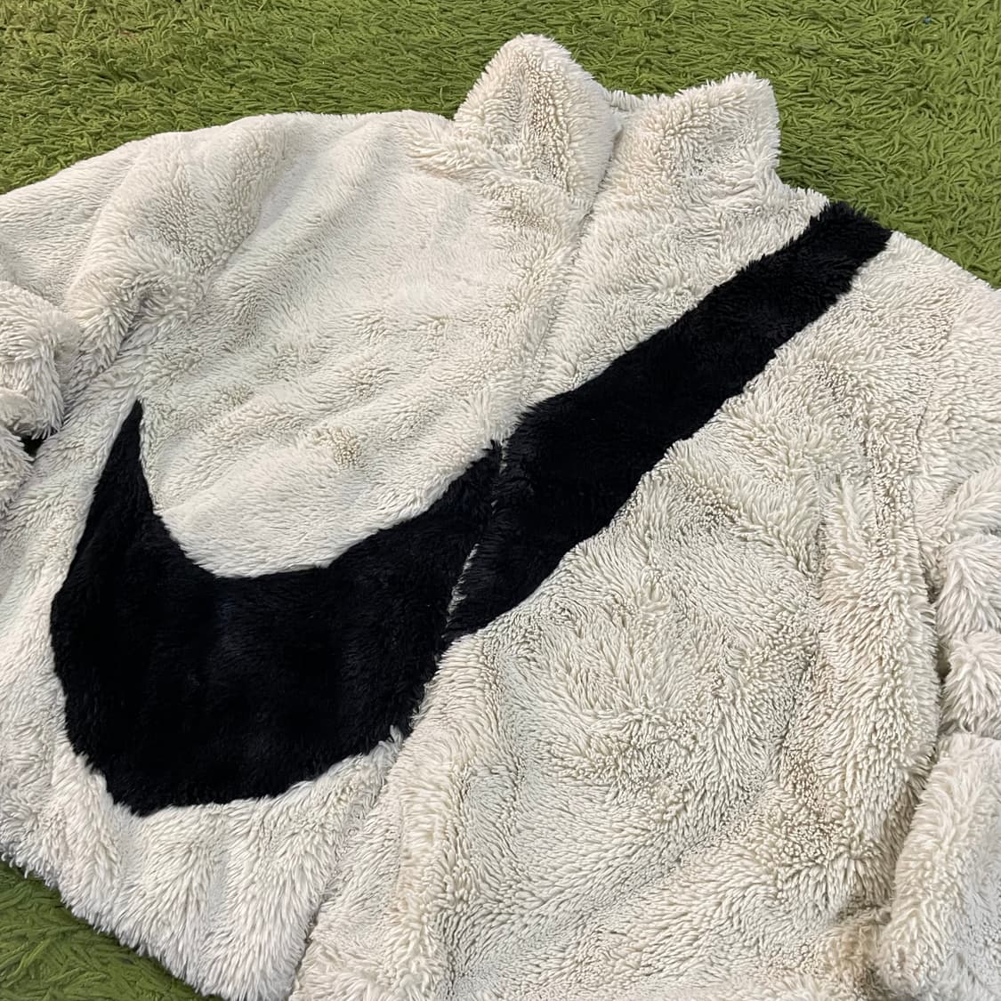 나이키 빅스우시 퍼 자켓 상품이미지2