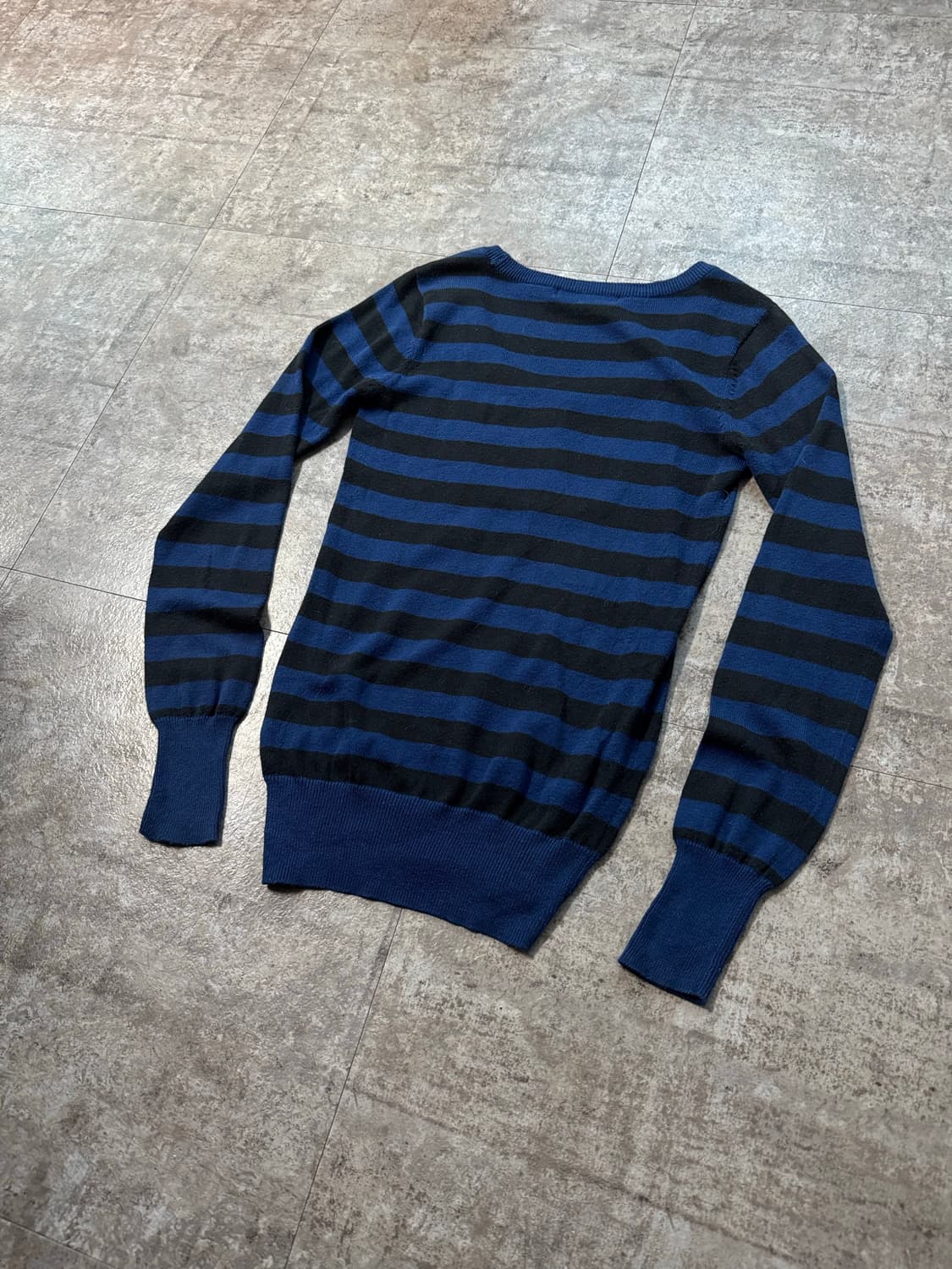 버튼 넥 스트라이프 롱 슬리브 니트 플리츠 스커트 2pcs SET 상품이미지7