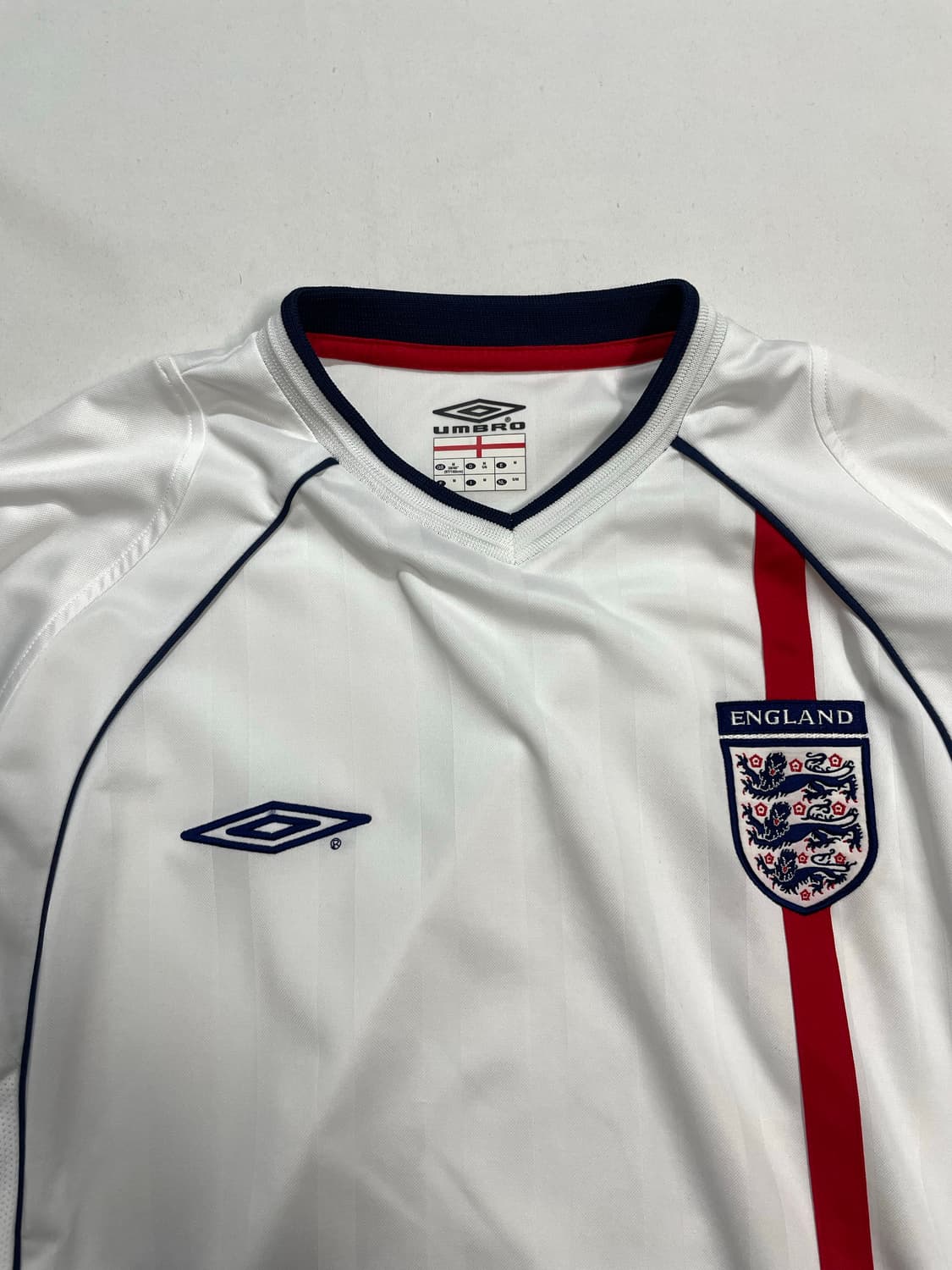엄브로 잉글랜드 01-03 홈 유니폼  상품이미지4