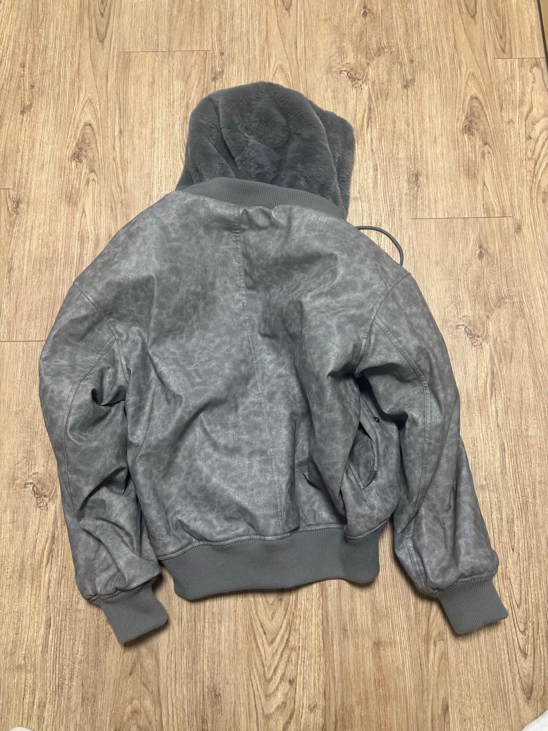 자라 리버시블 가죽효과 봄버재킷 상품이미지6