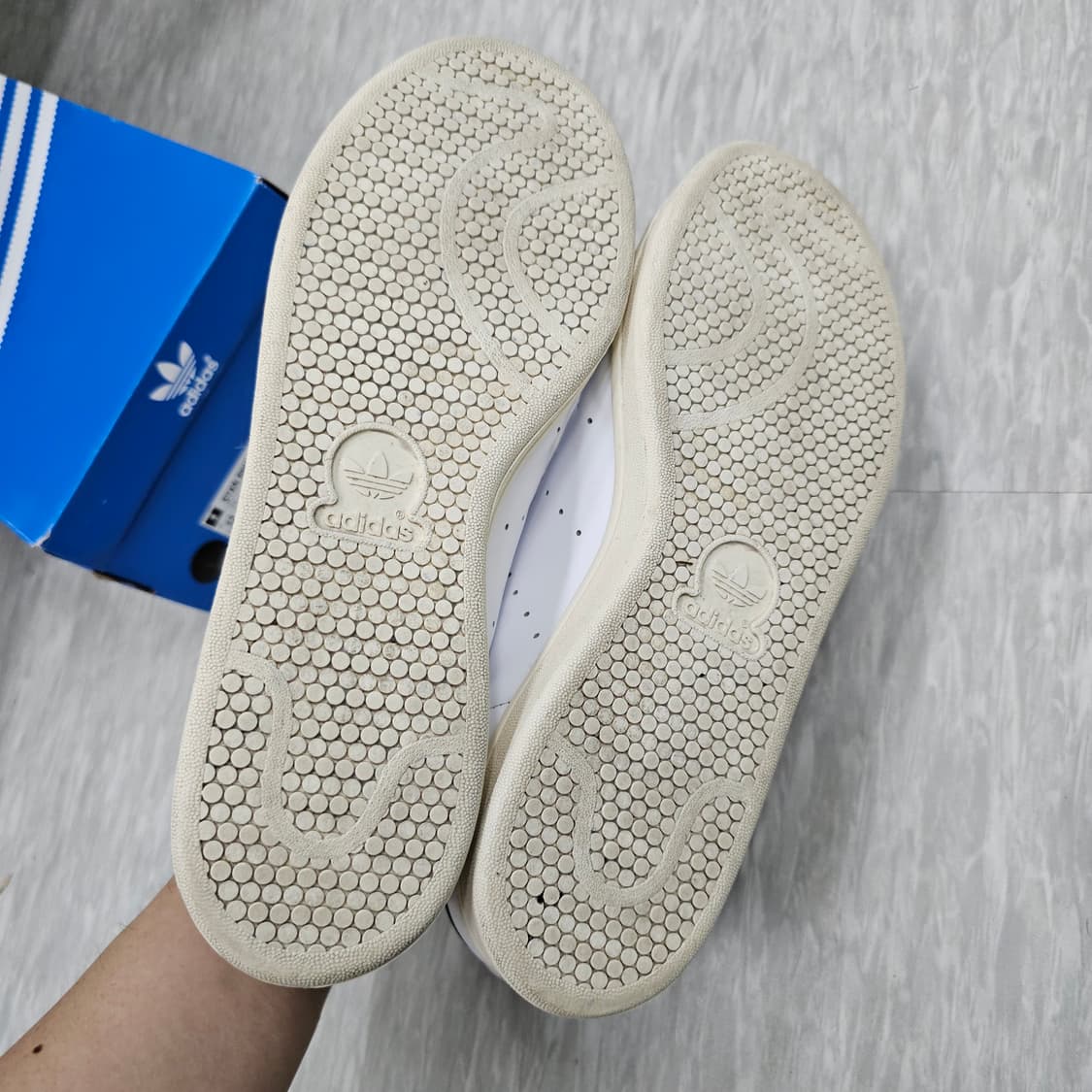 휴먼메이드  X 아디다스 스탠 스미스 상품이미지5