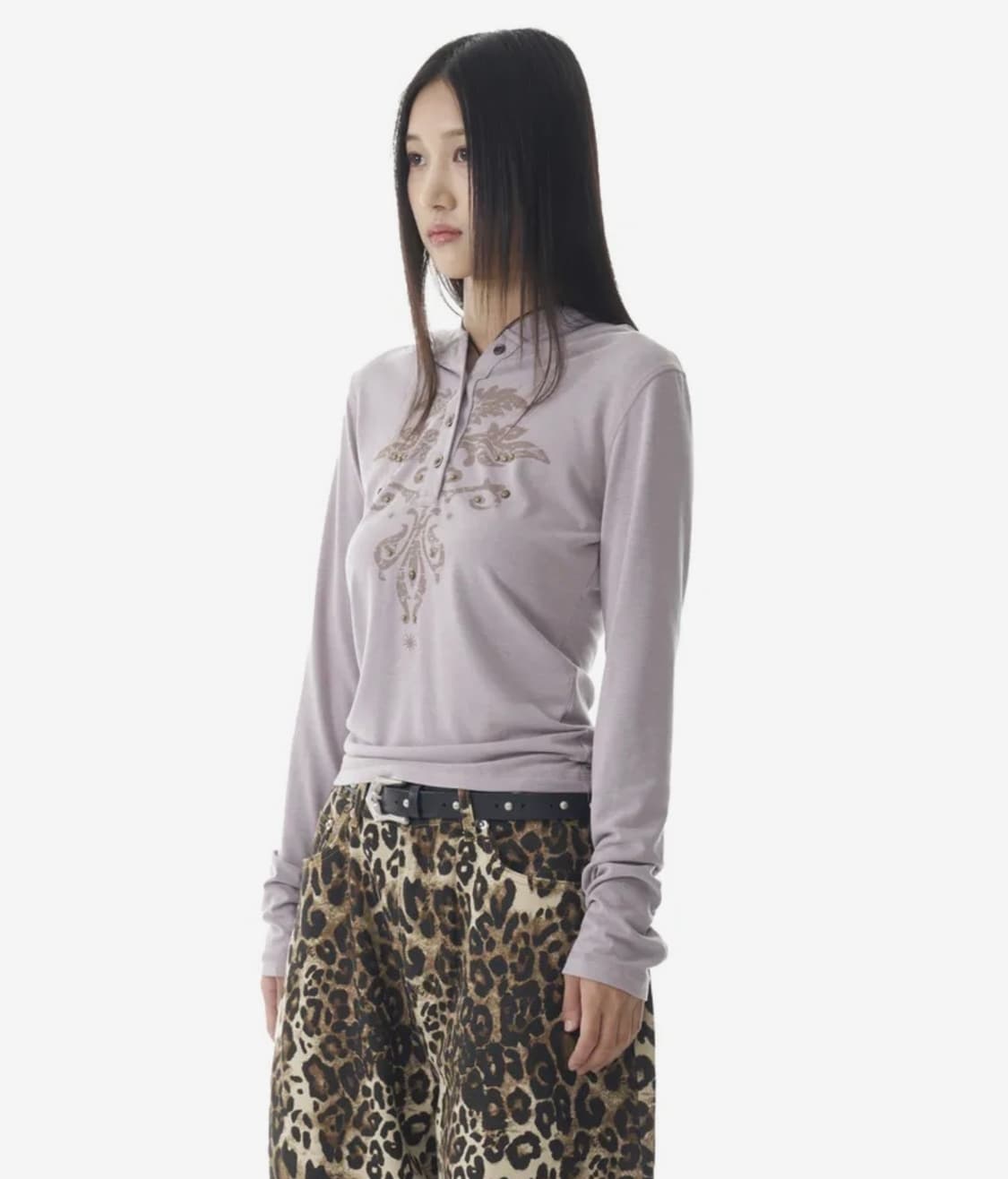 아캄 Studded Leaf Hooded Long Sleeve 롱슬리브 상품이미지1