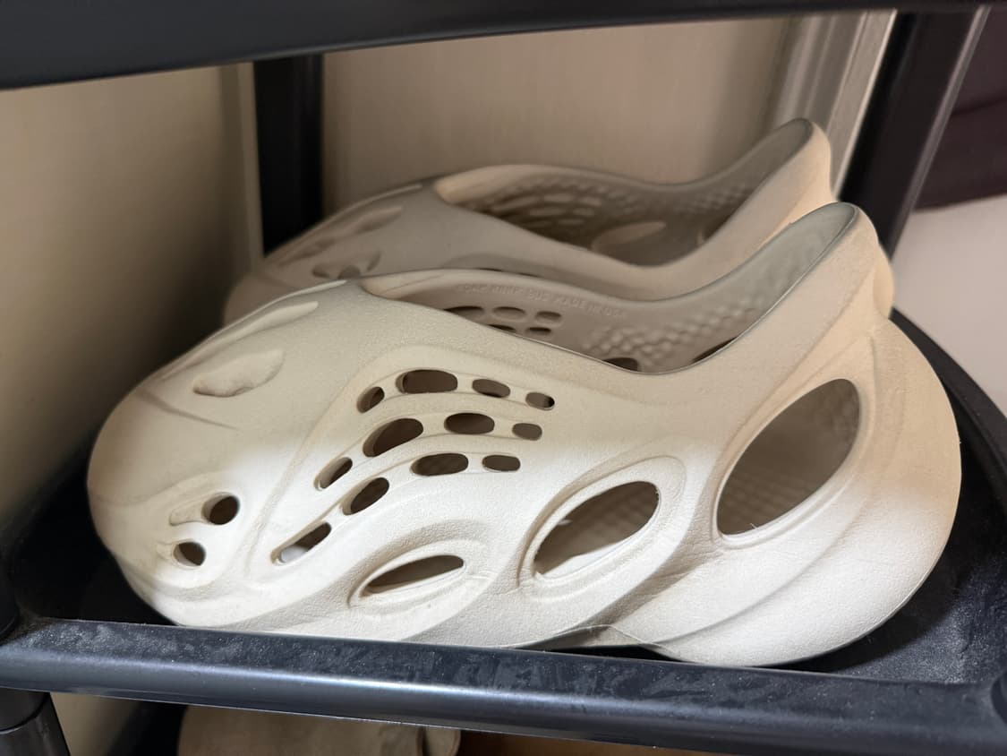 [US 9]이지 폼 러너 샌드 상품이미지1