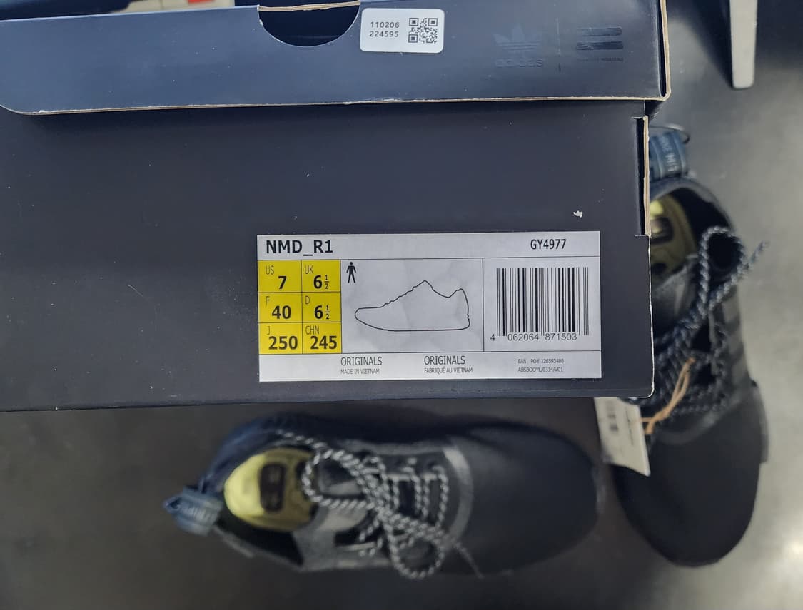 [250] 아디다스 퍼렐 윌리엄스 NMD R1 블랙퓨처 노마드 상품이미지2