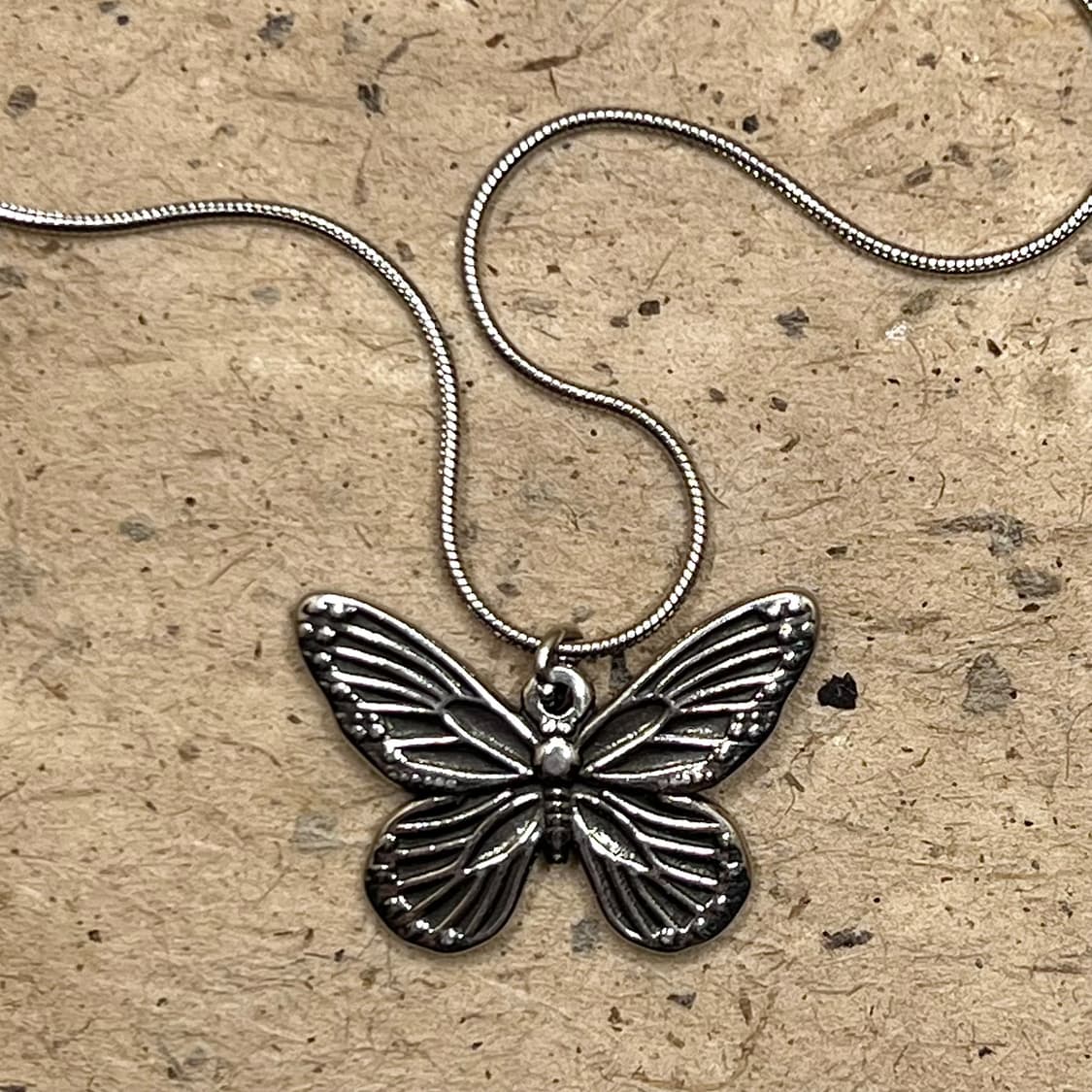 Butterfly Necklace 상품이미지2