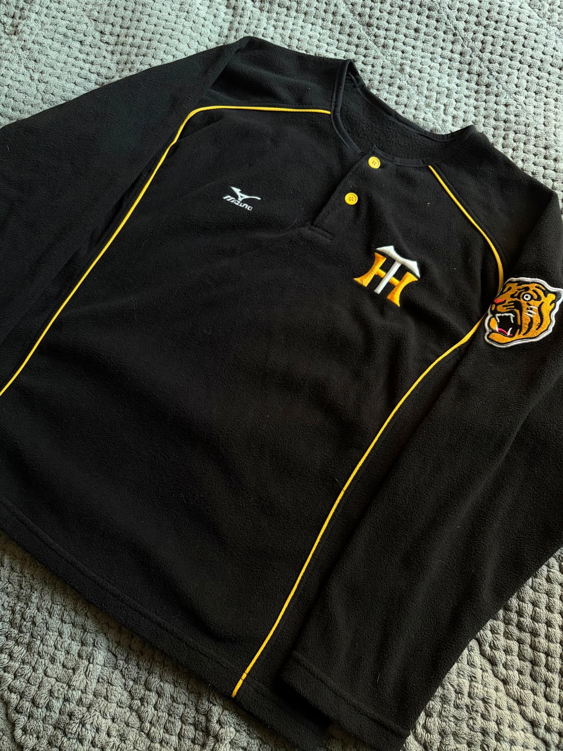 미즈노 한신타이거즈 후리스 플리스 상품이미지1