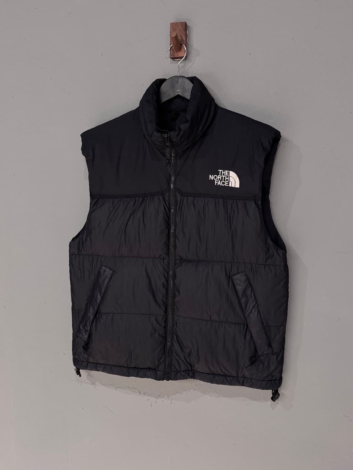 노스페이스 레트로 눕시 구스다운 패딩 베스트  상품이미지1