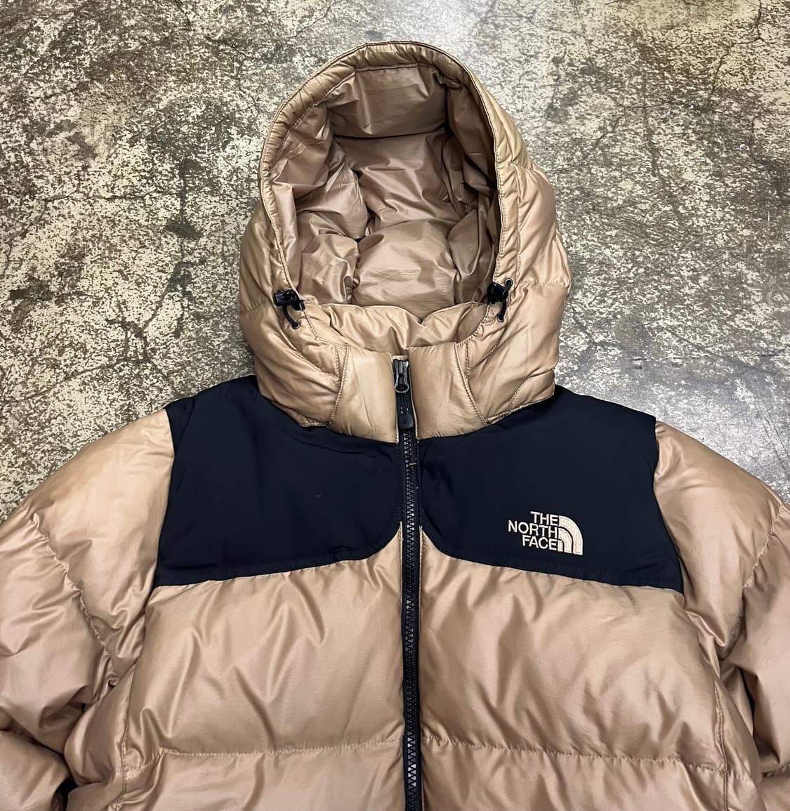 노스페이스 700 눕시2 구스패딩 상품이미지4