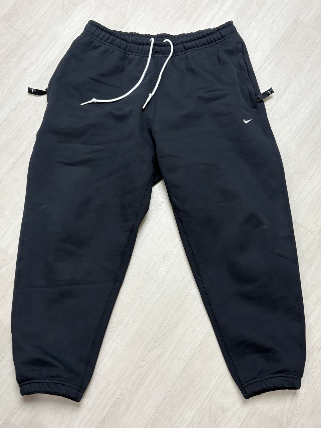나이키 솔로 스우시 남성 기모 팬츠 L 상품이미지1