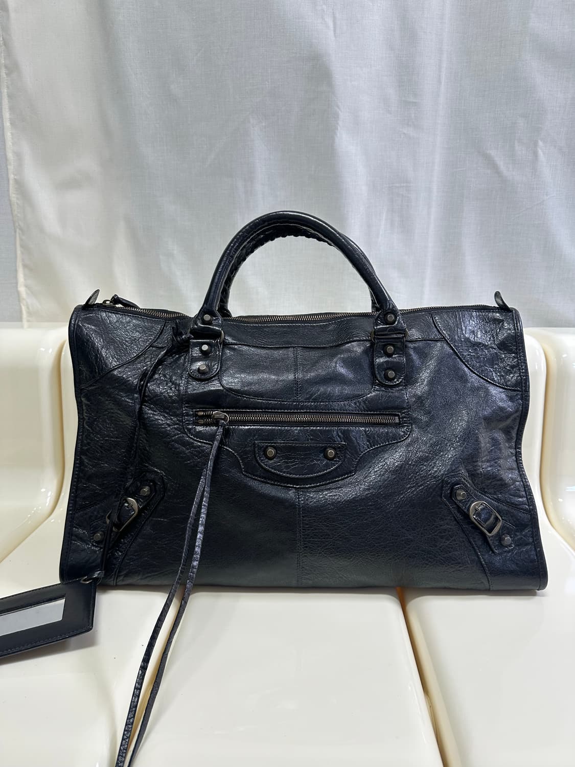 [A 정품] 발렌시아가 시티 모터백 라지 블랙 상품이미지8