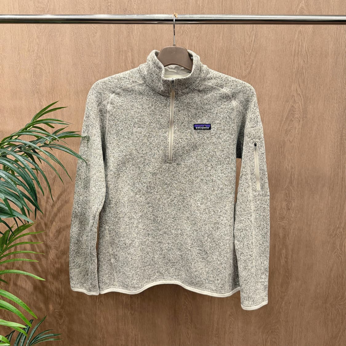 파타고니아 하프 집업 플리스 자켓 로고 패치 파이핑 디테일 멜란지 그레이 상품이미지1